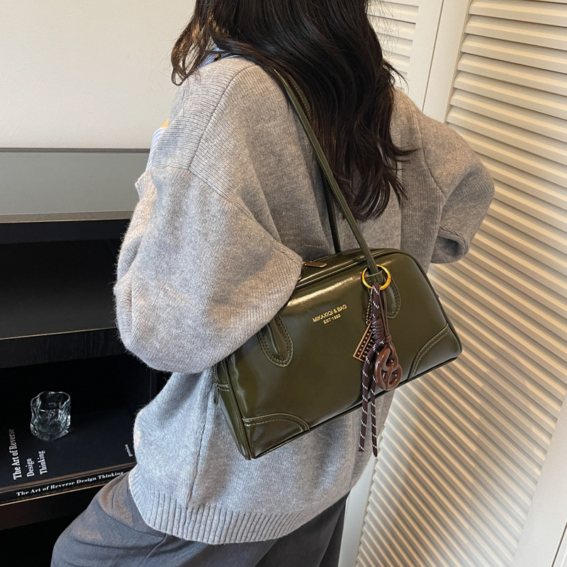Bolso retro transfronterizo bolso de bolos de alta calidad para mujeres otoño y invierno 2025 nueva moda ocio bolso axilar de hombro único
