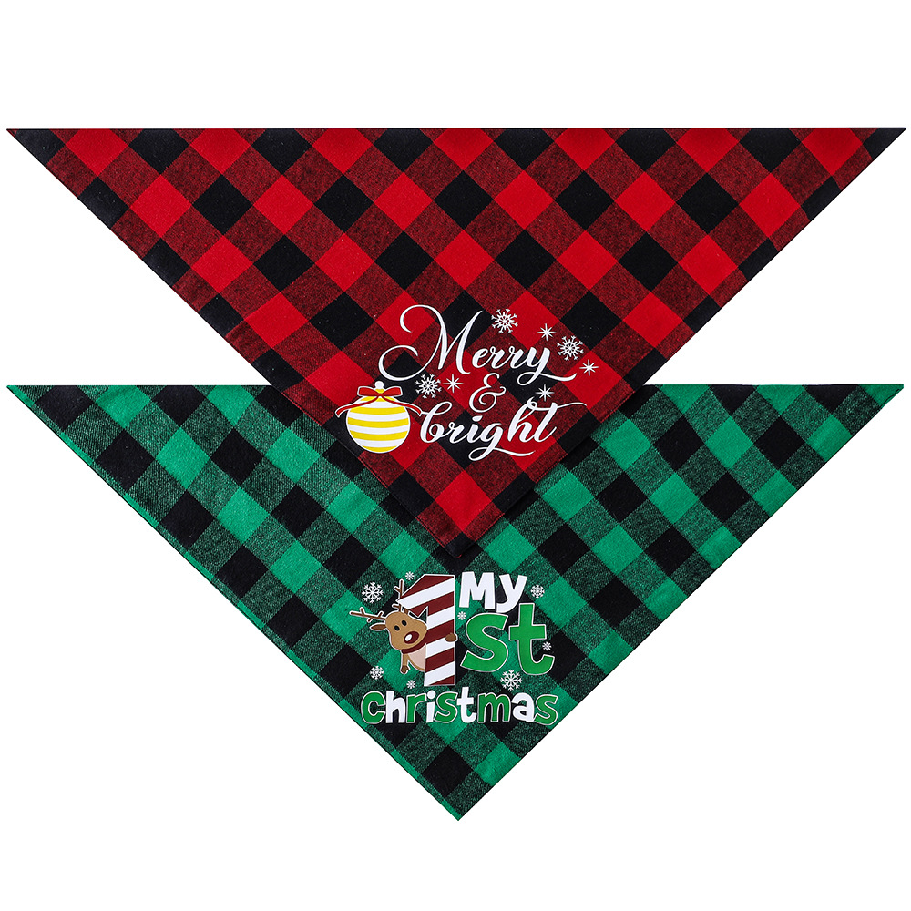 Nueva tela escocesa de algodón transfronterizo perro mascota bufanda triángulo toalla perro impreso saliva toalla Navidad dibujos animados al por mayor