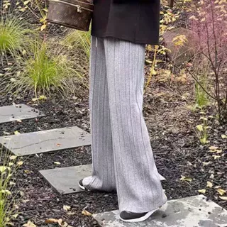 老钱风条纹针织裤女2026春秋新款高级感垂感显瘦拖地直筒阔腿裤裙