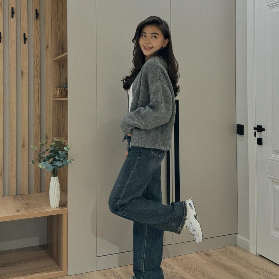 2024 otoño nuevo estilo europeo y americano Amazon ropa de mujer transfronteriza estilo relajado coreano delgado cardigán chaqueta de punto image 2