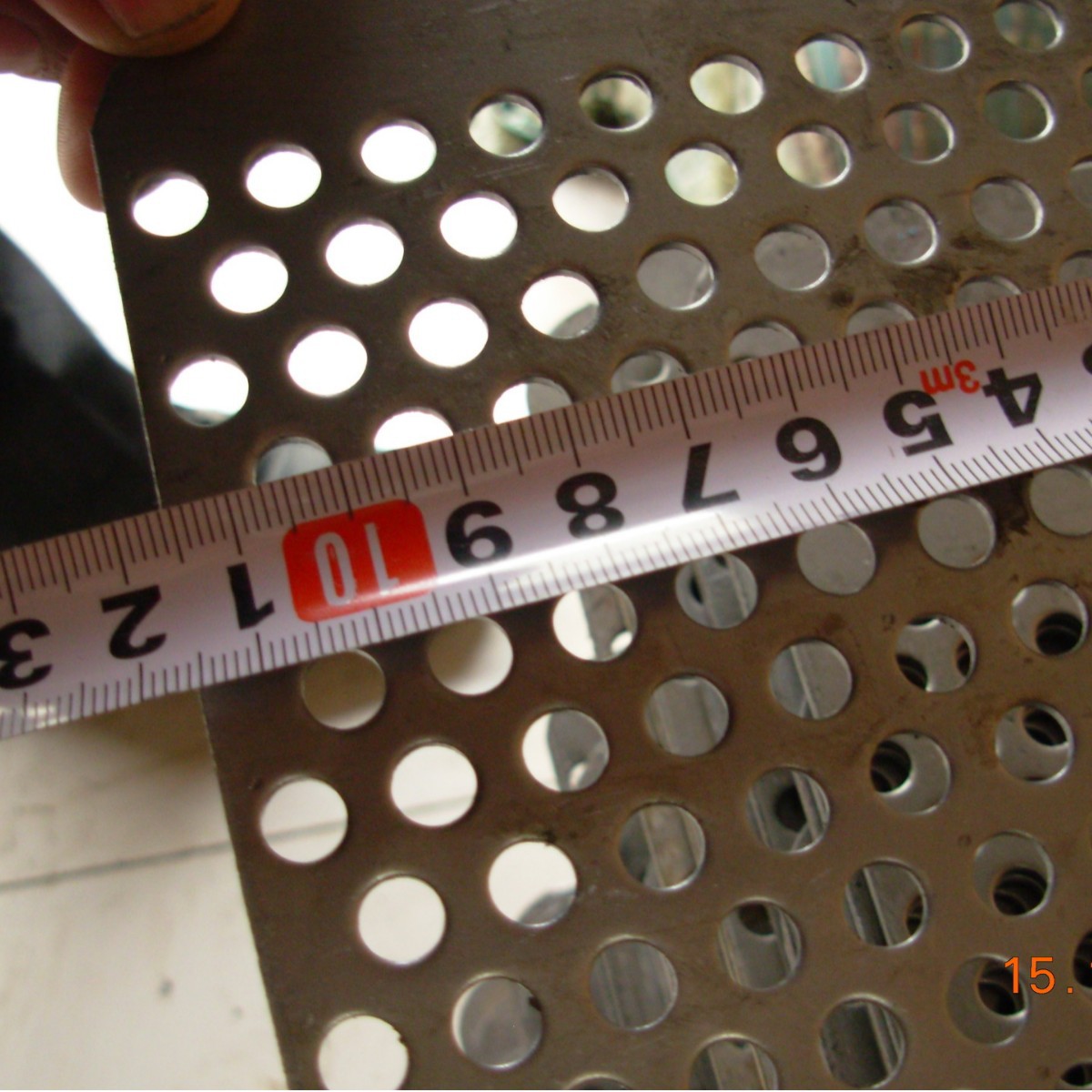 2mm钢板冲孔网|圆孔冲孔网|方孔冲孔网|异型冲孔网|定冲孔筛板