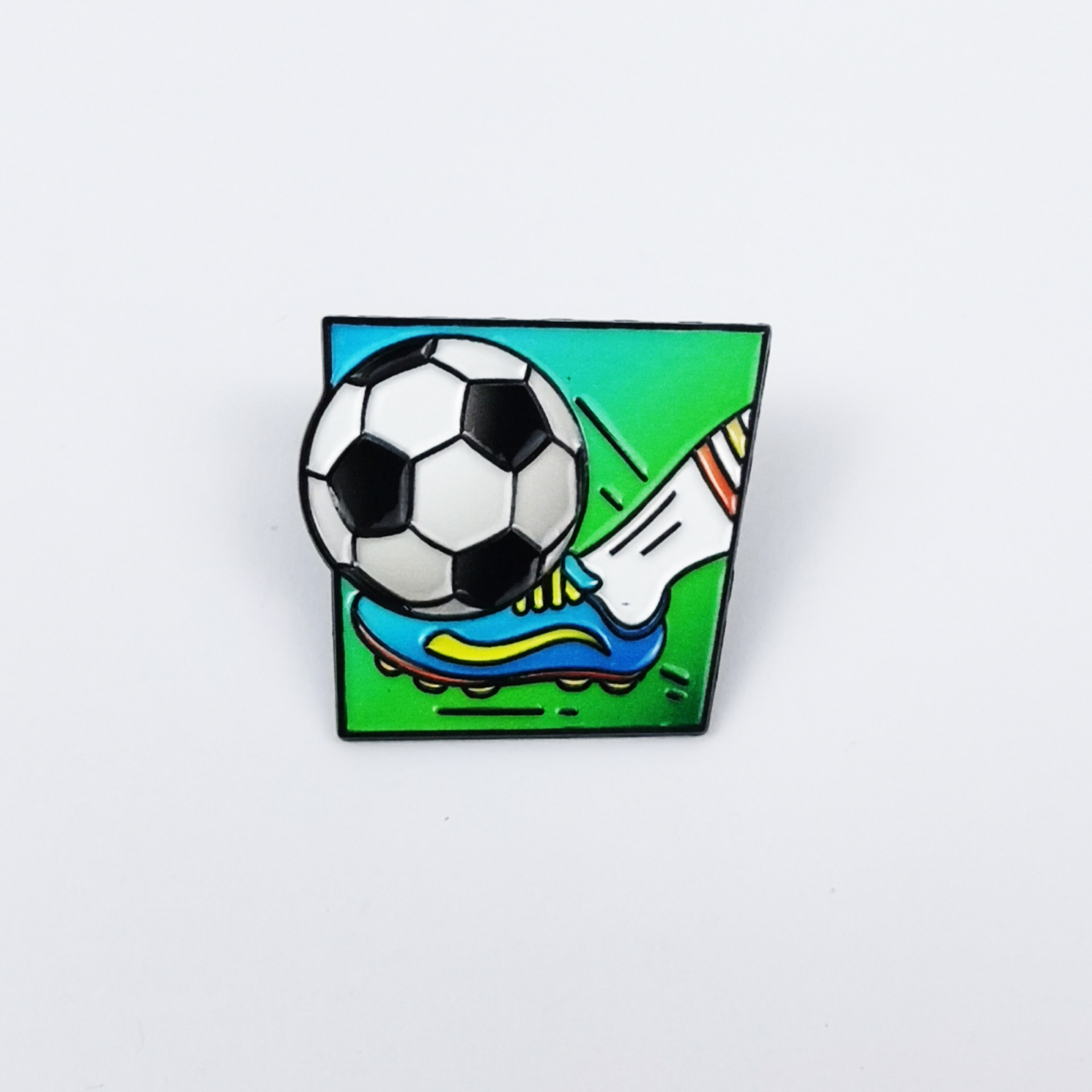 Broches de fútbol creativo de la Copa del Mundo eventos deportivos recuerdos accesorios mochilas personales insignia metálica al por mayor