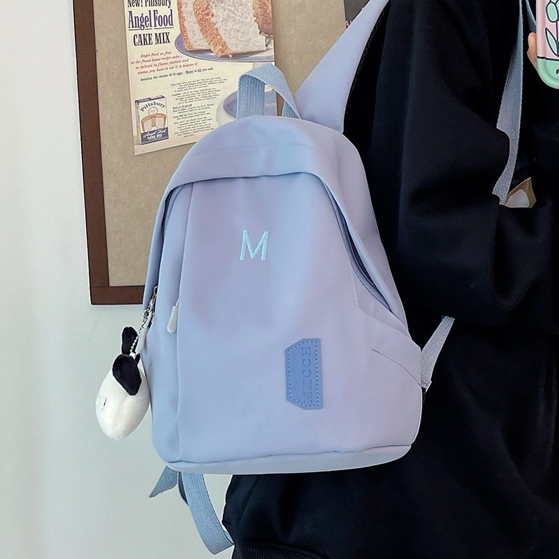 펜던트와 함께 파란색