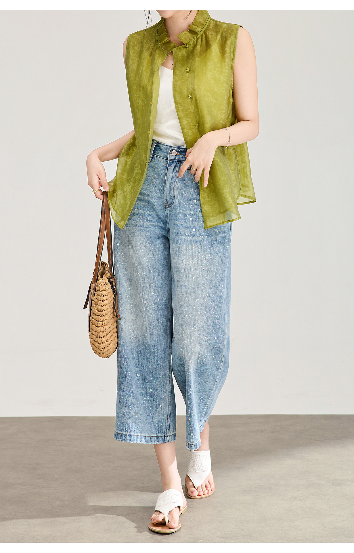 Quần jean nữ ống rộng cạp cao chất cotton mài trắng phối sequin bướm — xanh lam chi tiết 17