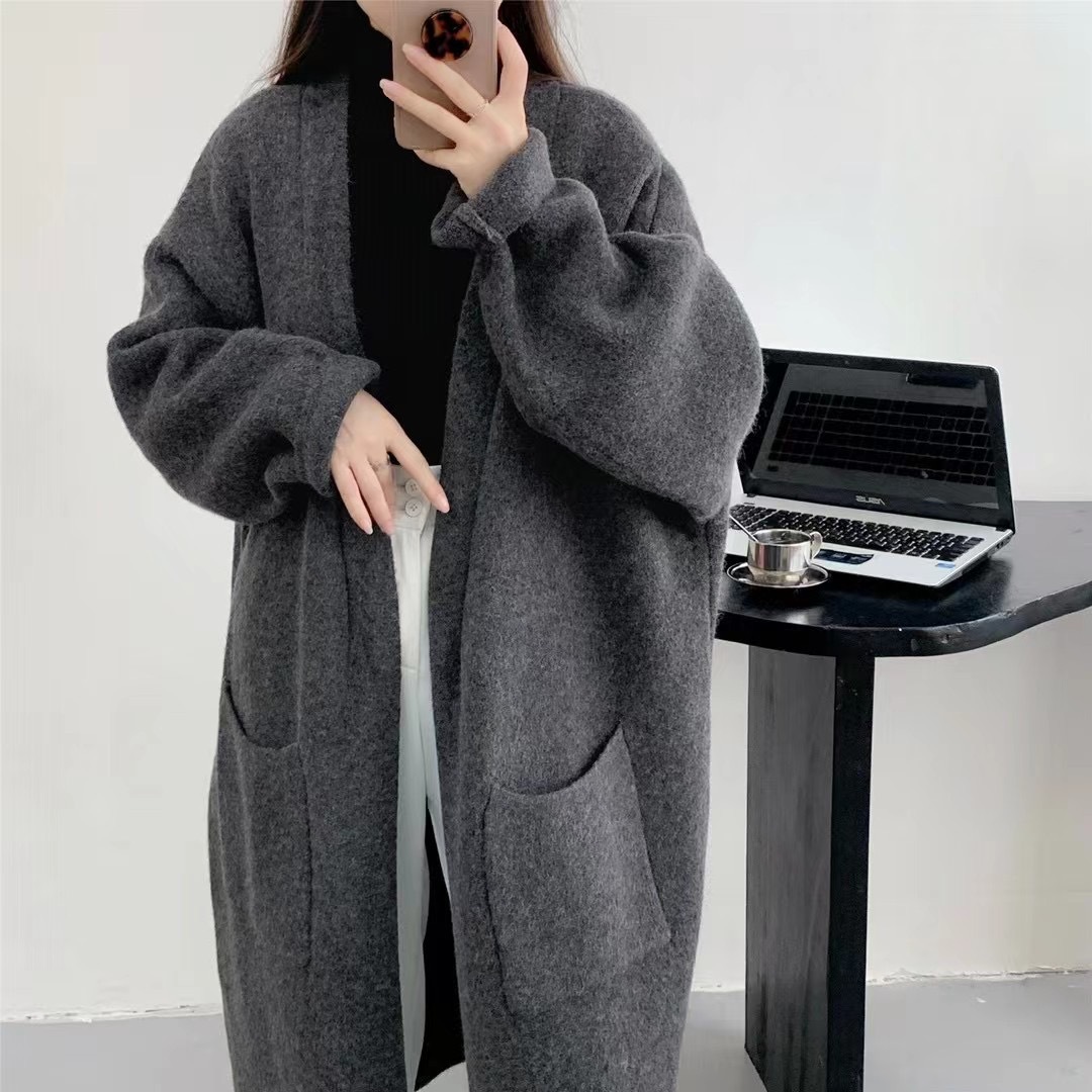 Autumn Season Wholesale Women's Casual Classic Style Solid Color Long Sleeve Sweaters & Cardigans