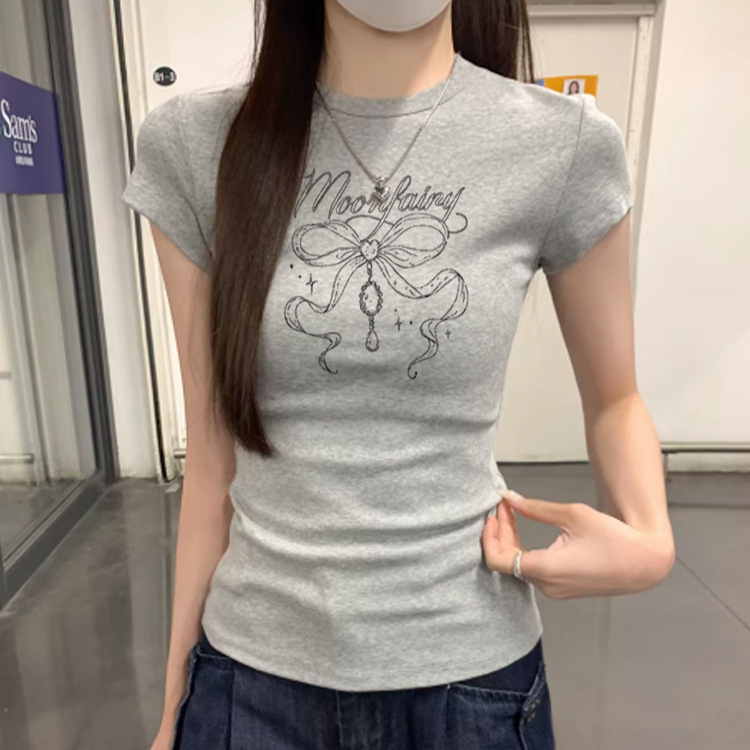 Gray Round Neck, Straight Shoulder, Pure Cotton Short-Sleeved T-Shirt for Women, New Summer Style, Niche Bow Design, Fashionable and Versatile Top Gray Round Neck, Straight Shoulder, Pure Cotton Short-Sleeved T-Shirt for Women, New Summer Style, Niche Bow Design, Fashionable and Versatile Top
