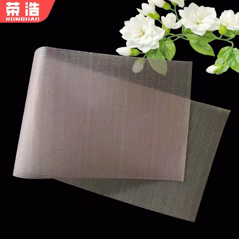 El fabricante suministra papel de color rosa para teñir el cabello, papel aislante para peluquerías, papel para decoloración y teñido, y papel para permanente y teñido para comercio exterior y ventas transfronterizas.