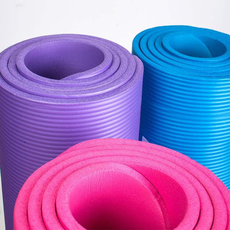 Estera de yoga 10mm para principiantes, ensanchamiento, gruesa, antideslizante, alfombra de entrenamiento, alfombra de baile, alfombra deportiva para hombres y mujeres, color sólido largo image 4