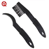 Little hair brush (no word)