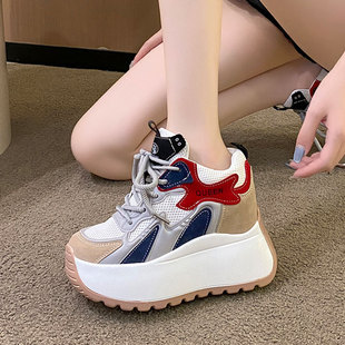 Lightweight and breathable sports small casual dad shoes for women 2025 summer new popular mesh thick-soled high-top shoes