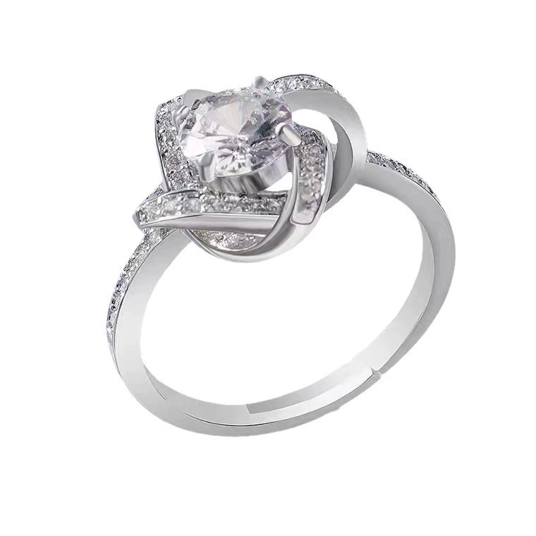 Fashionable one size ring, Japanese and Korean, four-leaf clover, Amazon, on index finger