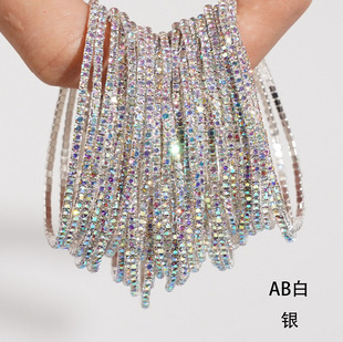 �羳�W����ɫ����ˮ���朕r�ж��Ӳ��צ��p�@�֭h���|������l
