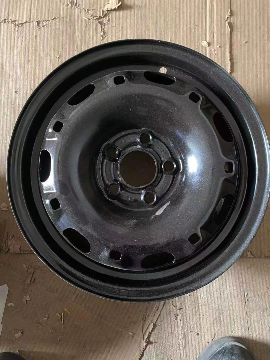 Подходит для Volkswagen Poussjeta Bora Lavida Polo Passat Golf кристаллы 14-16-дюймовые железные колеса
