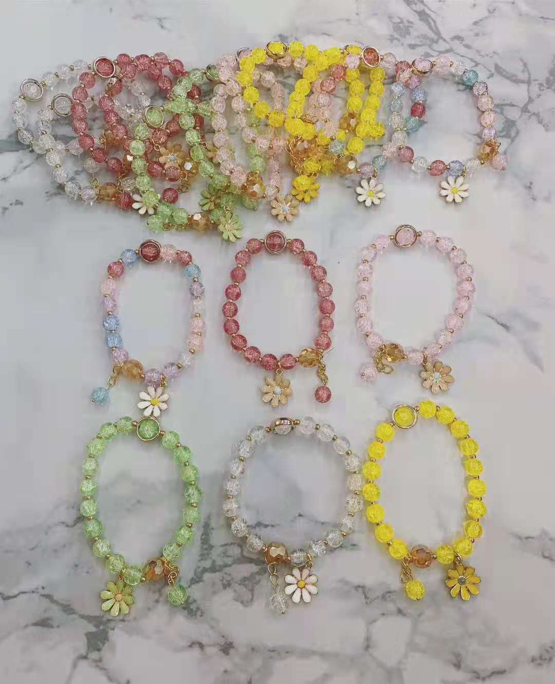 1 Piece Fashion Chrysanthemum Crystal Beaded Women's Bracelets display picture 14