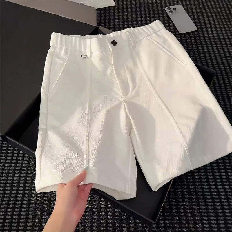 White Casual Suit Shorts for Men, Summer Twill Pants with a Mid-Line Design, Straight Loose Fit, Four or Five Quarter Length Pants White Casual Suit Shorts for Men, Summer Twill Pants with a Mid-Line Design, Straight Loose Fit, Four or Five Quarter Length Pants