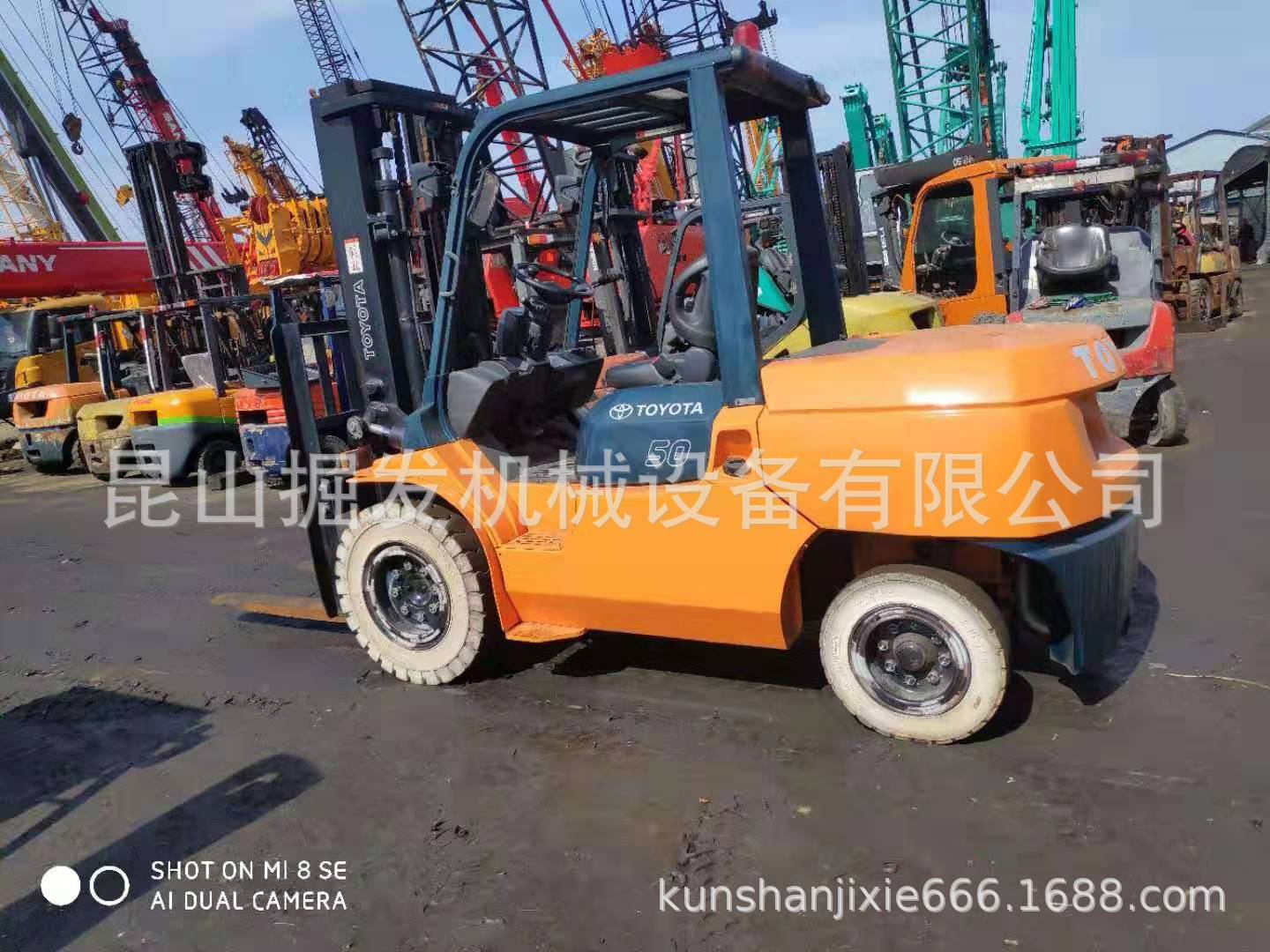二手丰田5吨叉车 ，丰田5吨柴油叉车