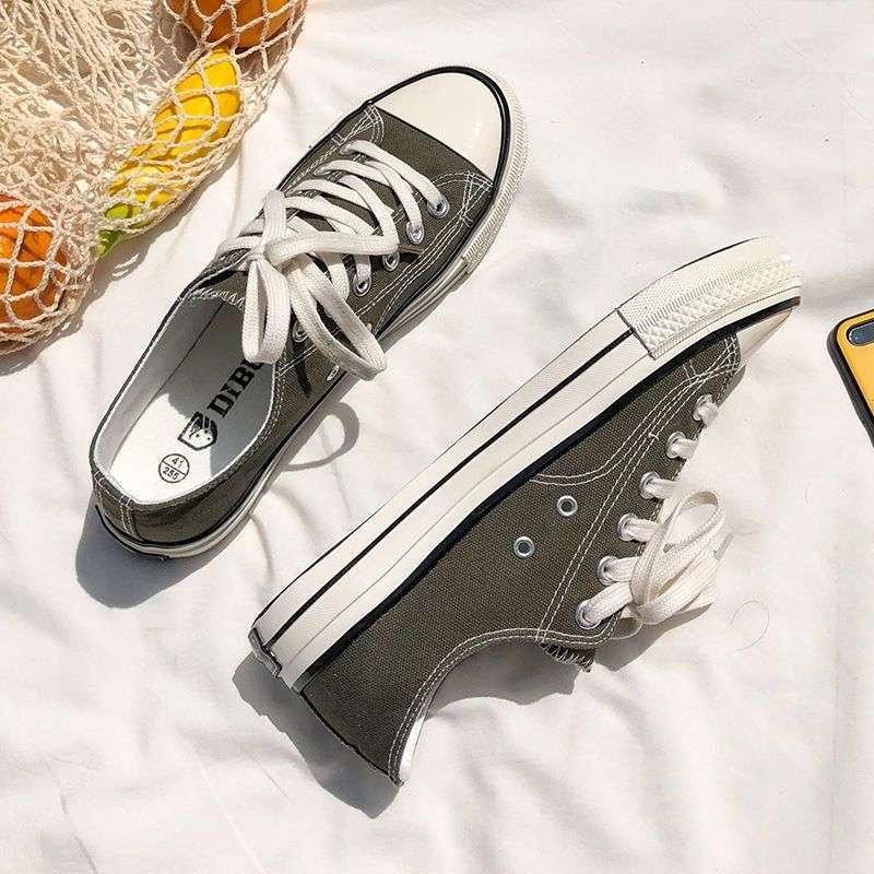 Zapatos de lona para hombres, alta tendencia, estudiantes, zapatos para hombres coreanos, zapatos deportivos de todo fósforo, 2025 nuevos zapatos de tela para niños, hombres