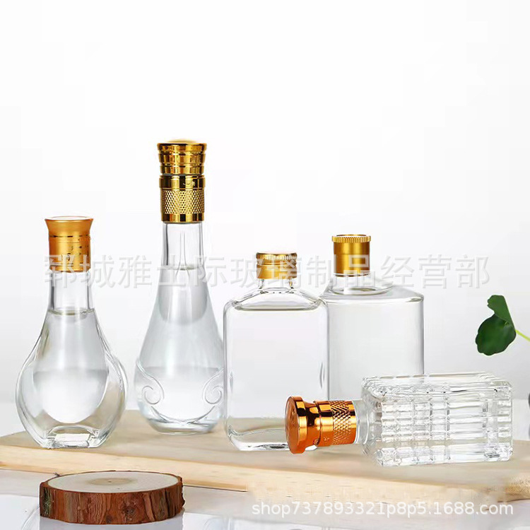 批发125ml玻璃酒瓶加厚透明创意小酒瓶空酒瓶子密封塑料添加logo