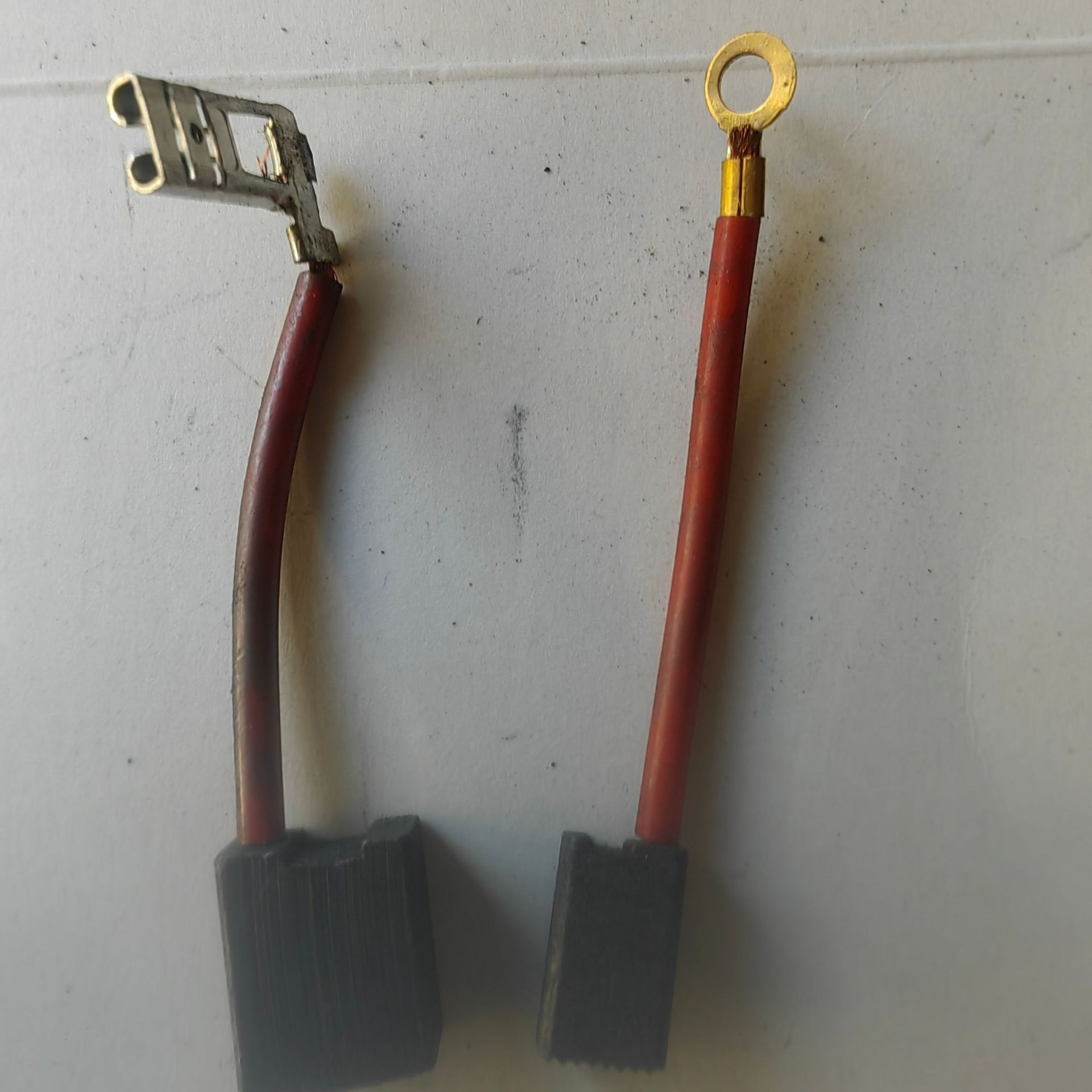 供应发电机碳刷电刷组合