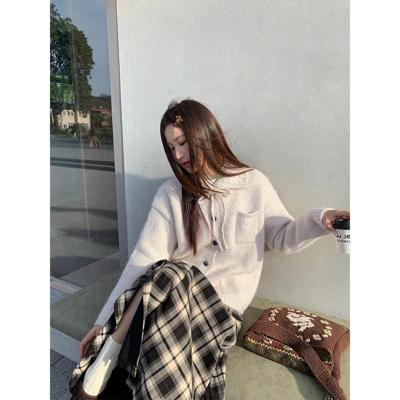 Lapel Tie-Up Multi-Pocket Knit Cardigan for Women, Autumn and Winter Lazy Style, Simple Design, Solid Color Top