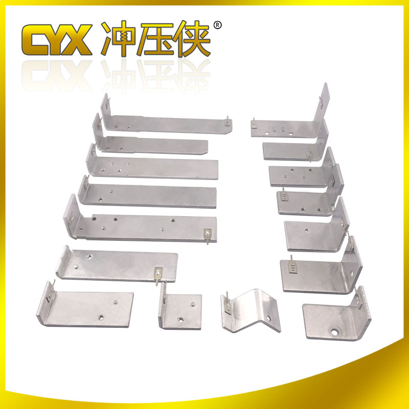 厂家直供电子五金冲压铝材散热片 L型散热片 智能电源散热片