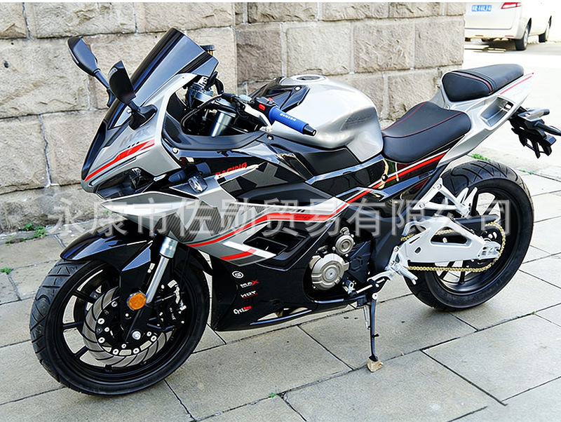 DaoLang dual-cylinder water-cooled heavy-duty street bike, high-displacement road racing motorcycle, can be registered, with Euro 4 standard and electronic fuel injection