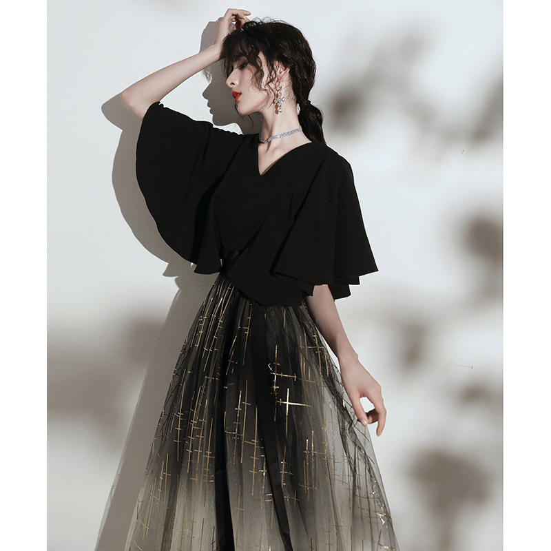 Elegant Lady Evening Dress 2026 New Autumn Black V-Neck Dress French Style Petite Banquet Dress Elegant Lady Evening Dress 2026 New Autumn Black V-Neck Dress French Style Petite Banquet Dress