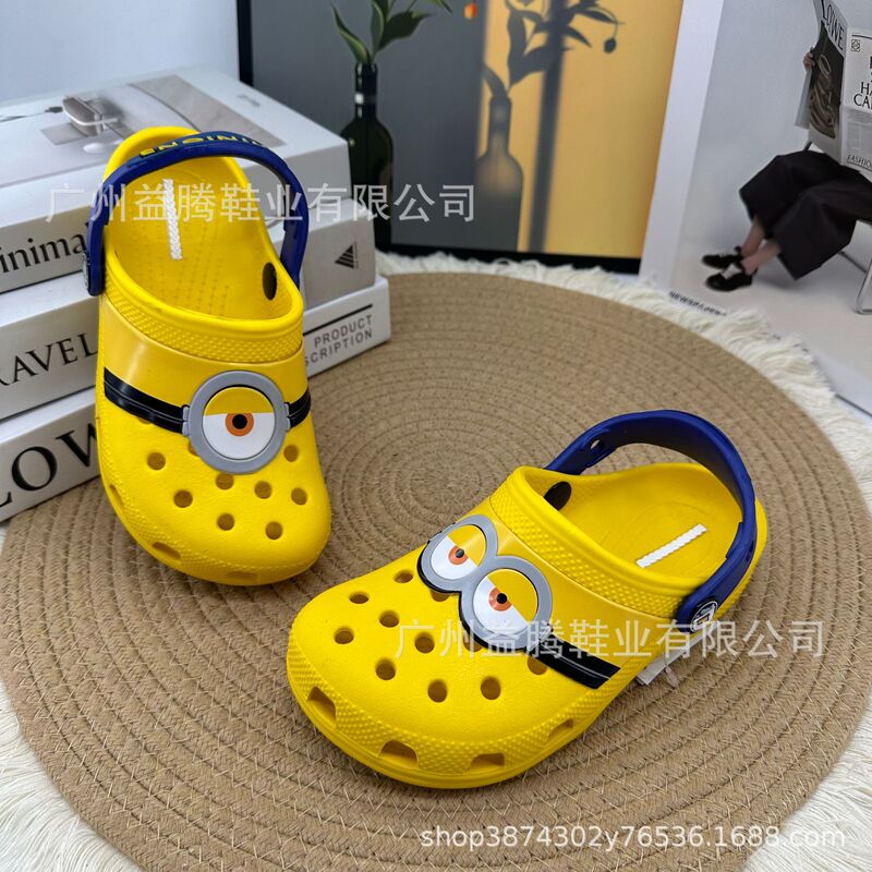 Parent-Child Style Minion Clogs, Children's Summer Non-Slip Sandals, Eva Lightweight Closed-Toe Shoes for Boys and Girls, Beach Casual Parent-Child Style Minion Clogs, Children's Summer Non-Slip Sandals, Eva Lightweight Closed-Toe Shoes for Boys and Girls, Beach Casual