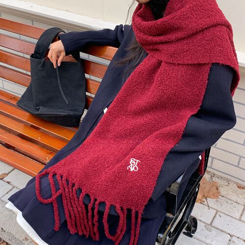 Super beautiful cheese yellow ~ Korean staple wool embroidery scarf autumn and winter versatile tassel couple neck scarf