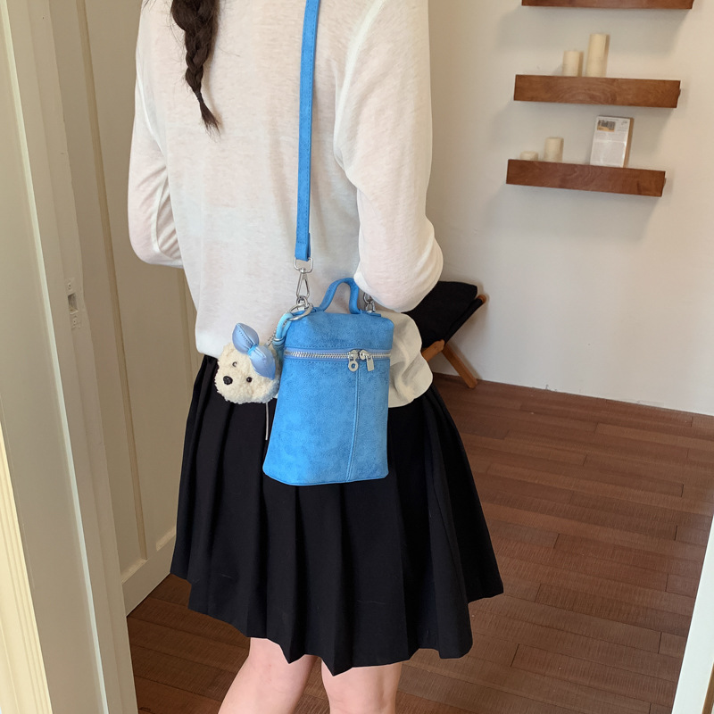 Mini bolso de mano para mujeres 2026 nuevo sentido diario de viaje en el hombro de nicho bolso de cambio bolso de teléfono celular