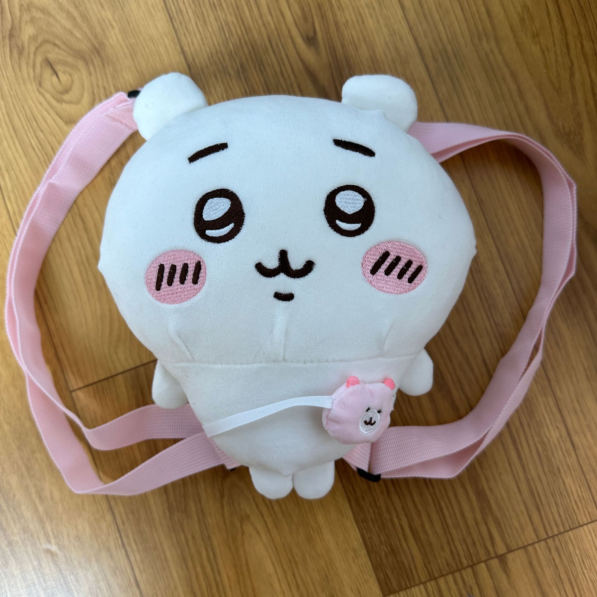 작은 어깨 흰색(높이 26, 폭 20)