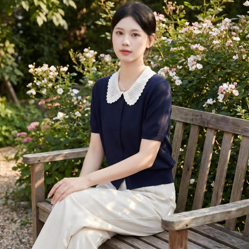 Contrast Color Doll Collar Short-Sleeve Knit Cardigan for Women, Summer Sweet and Elegant Style, Hand-Crocheted Lace, Slimming Top