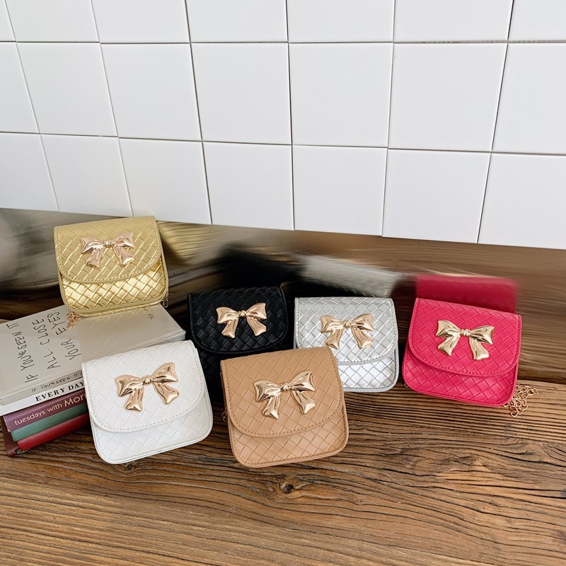 Exquisita y compacta bolsa de hombro para niños y niñas adorable arco bolso de cadena para bebés de diamond estilo extranjero bolso de cambio para niños