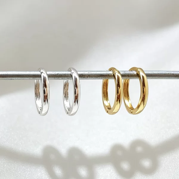 Basic, minimalist, smooth, small hoop earrings. These colorfast hoop earrings are versatile and perfect for a minimalist style. Wholesale available