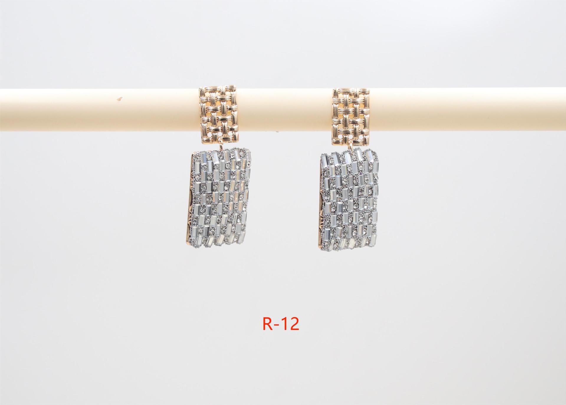 17g Weight Steel needle Ear Needle Material Glass Inlay Material Drop Earrings Classification 1 Pair Quantity Holiday, Daily Occasion Mixed materials Material Rectangle Pattern Women's Gender Inlay Design Simple Style Style 1 Pair Simple Style Rectangle Inlay Mixed Materials Glass Drop Earrings 12