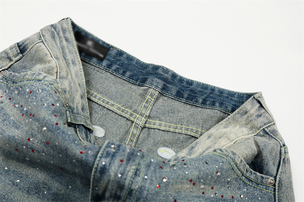 Vaqueros de hombre corte ancho y recto con estrellas de estrás_voghion.com