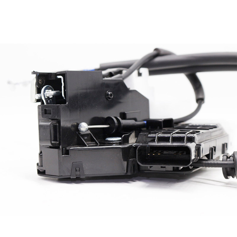 81420D3000 Is Suitable for 2016-2020 Hyundai Tucson Sedan Door Lock Actuator Motor Lock Release