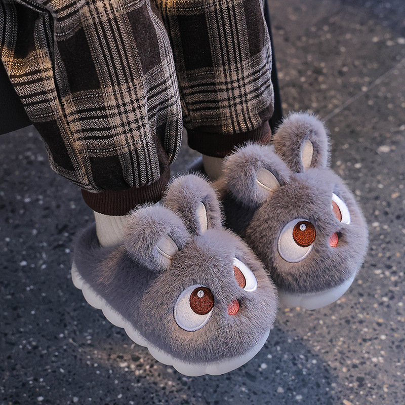 2025 nuevos zapatillas de algodón de invierno para niños y niñas antideslizantes para niños pequeños y medianos en el hogar zapatillas de algodón cálidas