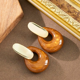 耳环;耳钉;戒指