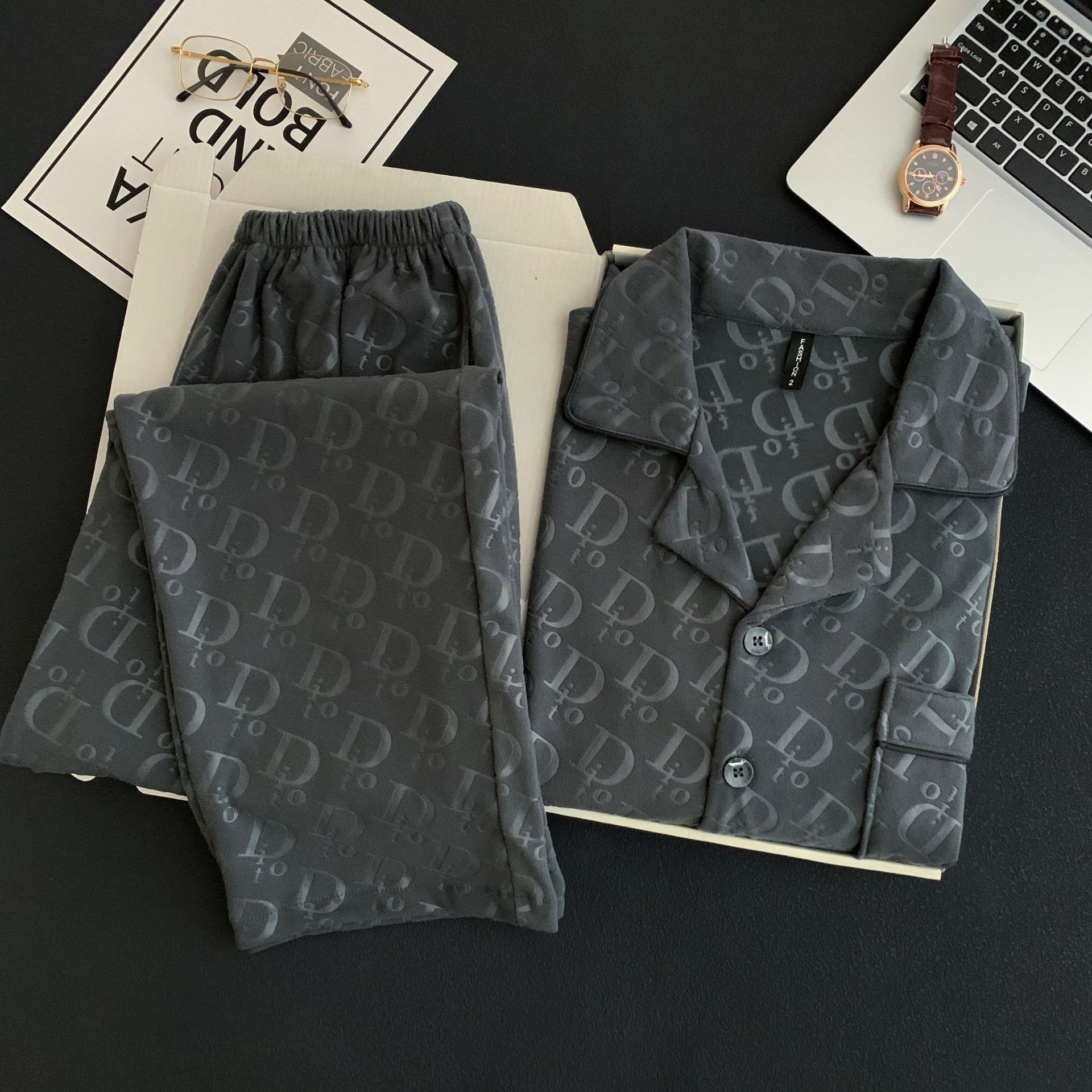 Derong Pajamas Men's Autumn and Winter 2025 New Thickened Thermal Underwear Set Cardigan Lapel Casual Men's Pajamas