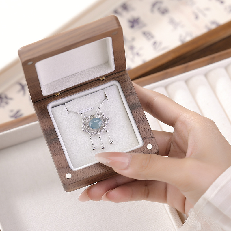 Mặt dây chuyền bạc S925 hình Ruyi rỗng đính đá ngọc lam và zircon tua rua — Bộ xích (bao gồm cả xích)