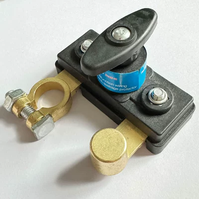Protector, Anti-Leakage, Anti-Drainage for – Car on the line of fire