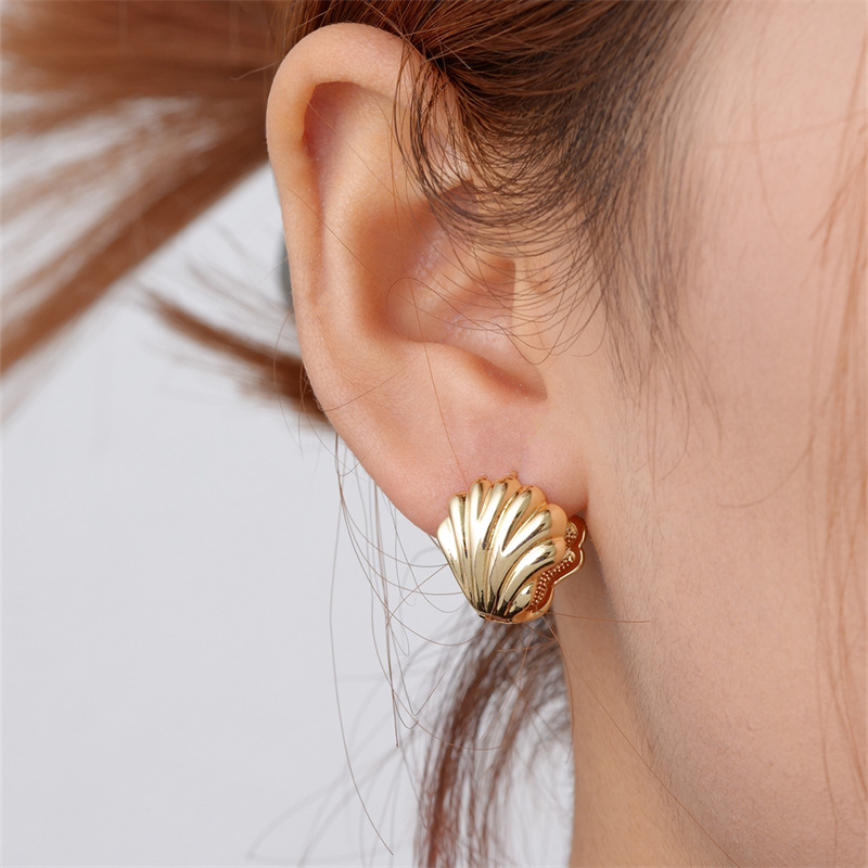 7g Weight Hoop Earrings, Drop Earrings Classification 1 Pair Quantity Holiday, Daily Occasion Copper Material U Shape, Geometric Pattern Women's Gender Plating Design Simple Style Style 1 Pair Simple Style U Shape Geometric Plating Copper Hoop Earrings Drop Earrings 4