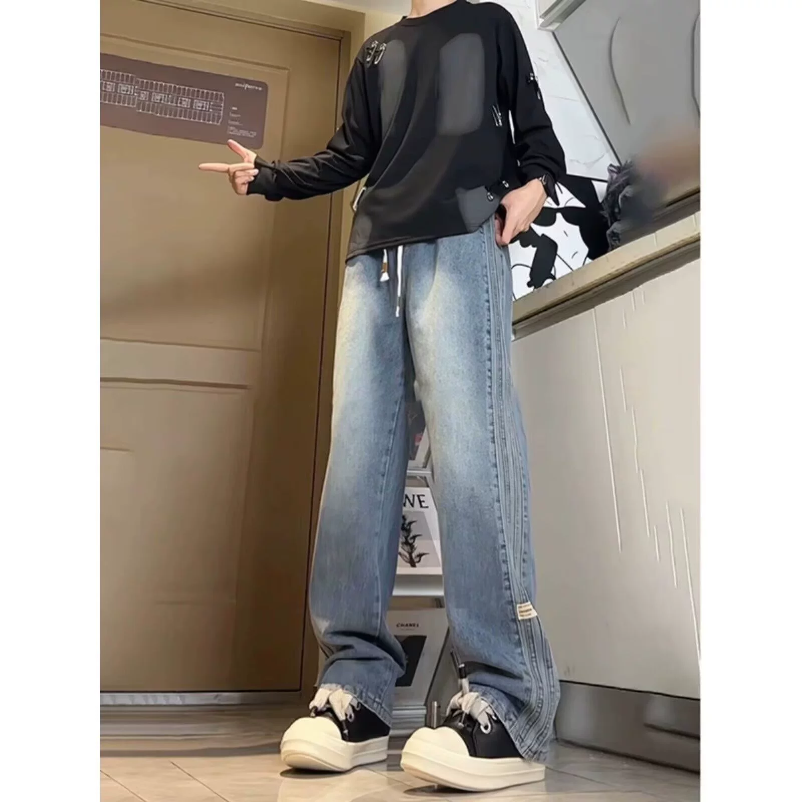 2025 новые джинсовые дикие брюки Весенние осенние джинсы мужские брюки мужские высокие улицы с широкими ножками