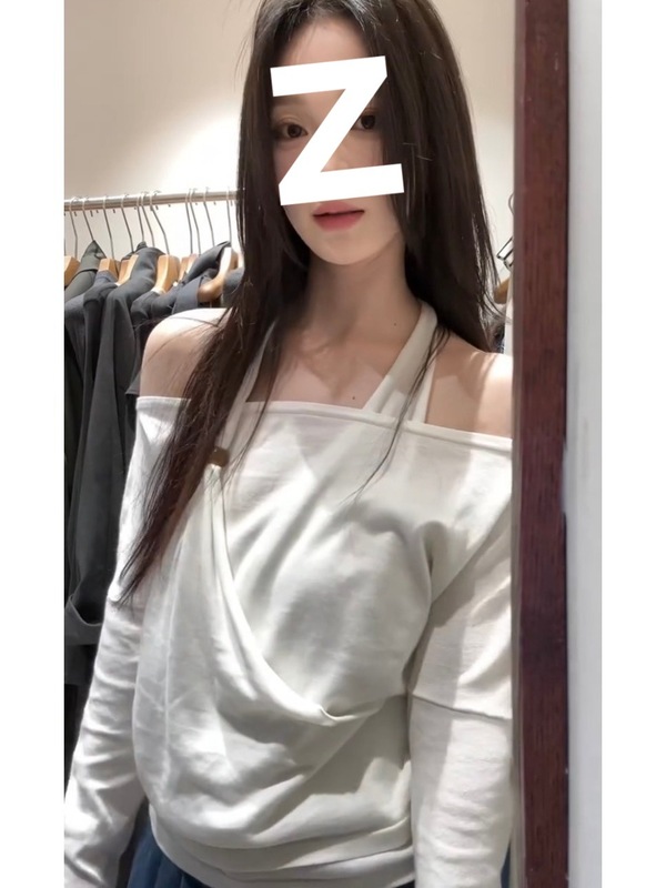 法式一字肩露肩纯欲风T恤女早秋交叉别致挂脖打底衫气质小众上衣|undefined