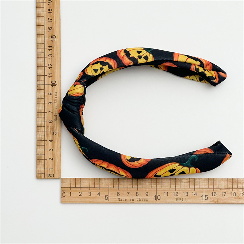 102g Weight Hair Band Hair Accessories Type 1 Piece Quantity Holiday, Festival Occasion Halloween Festival Pumpkin Pattern Women's Gender Handmade Design Classic Style Style Europe And America  New Halloween Headband Skull Pumpkin Fabric Knotted Headband Holiday Party Headdress In Stock 5