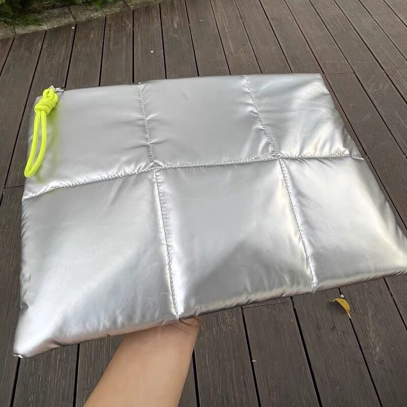 Source Manufacturer Glossy Inner Bag Japanese Style Makeup Bag Pu Korean Style Portable Storage Laptop Bag Source Manufacturer Glossy Inner Bag Japanese Style Makeup Bag Pu Korean Style Portable Storage Laptop Bag