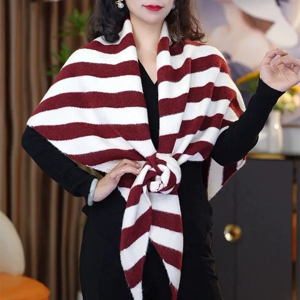Casual Outfit with Striped Triangle Shawl, Blended Scarf for Women, Autumn and Winter Neck Warmer, Knitted Outerwear Shawl