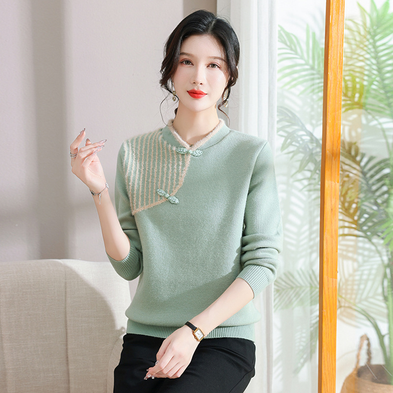 妈妈秋冬装洋气内搭上衣中年女加绒加厚毛衣中老年针织打底衫上衣