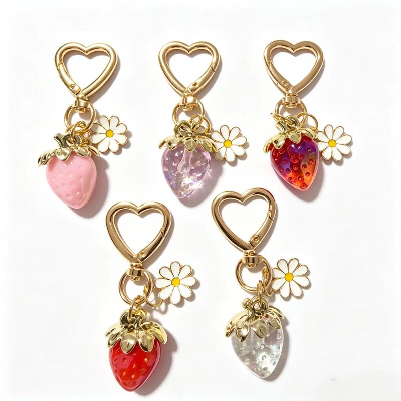 Cross-border candy-colored strawberry daisy heart-shaped keychain transparent fruit bag pendant Teacher's Day gift wholesale Cross-border candy-colored strawberry daisy heart-shaped keychain transparent fruit bag pendant Teacher's Day gift wholesale